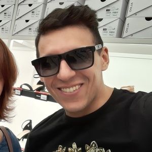 Meet your Posher, Ignacio